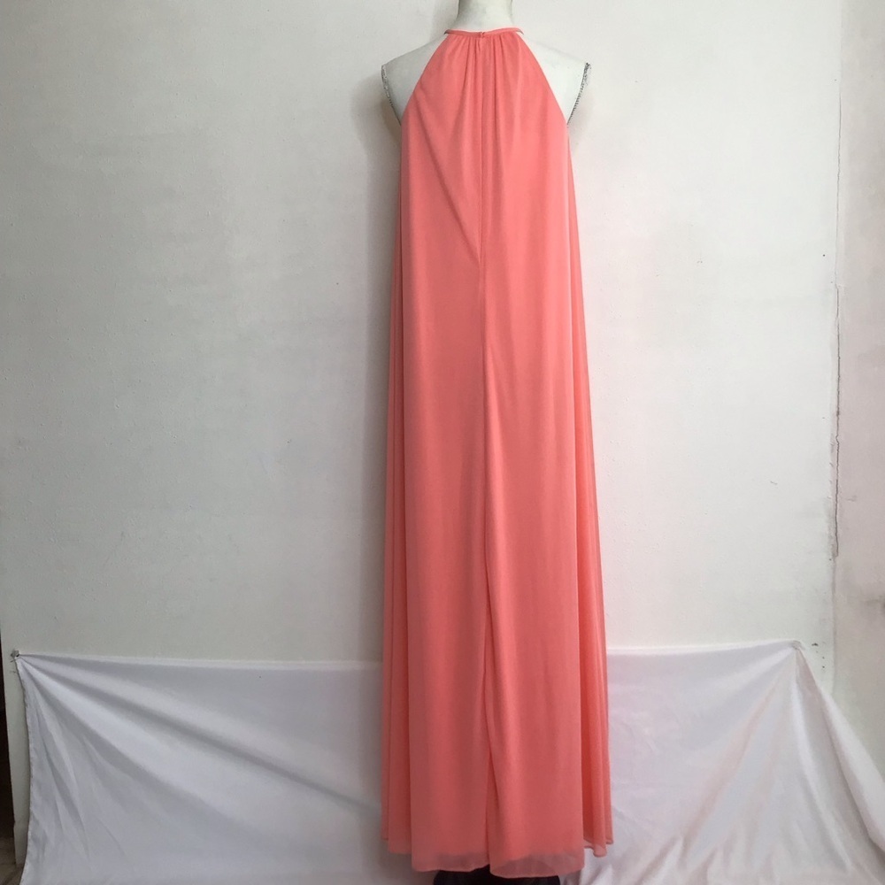 DAVID’S BRIDAL WOMEN ELEGANT DUSTY PEACH HIGH STRING NECK LONG FLOWY DRESS SZ 2 - Picture 2 of 10